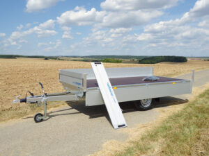 Hochlader 1.500kg, 310x170cm, gebremst