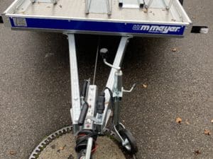 Motorradanhänger mit 1.000kg, drei Schienen montiert, 100km/h Zulassung und Alu Boden